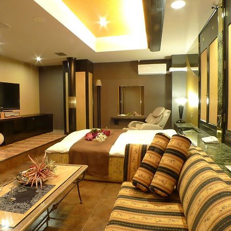 Hotel Mermaid (Adults Only) Миура Экстерьер фото