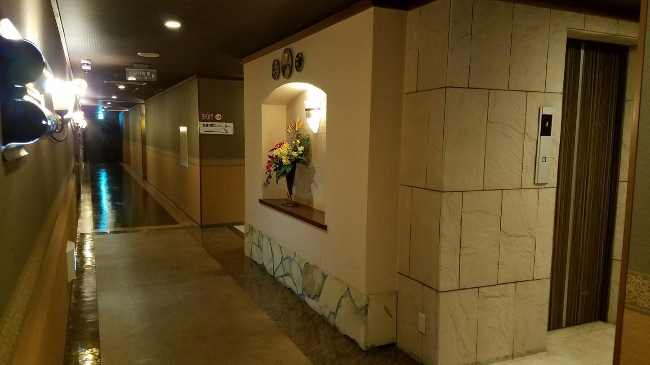 Hotel Mermaid (Adults Only) Миура Экстерьер фото